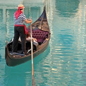 Meet your Posher, Saydie